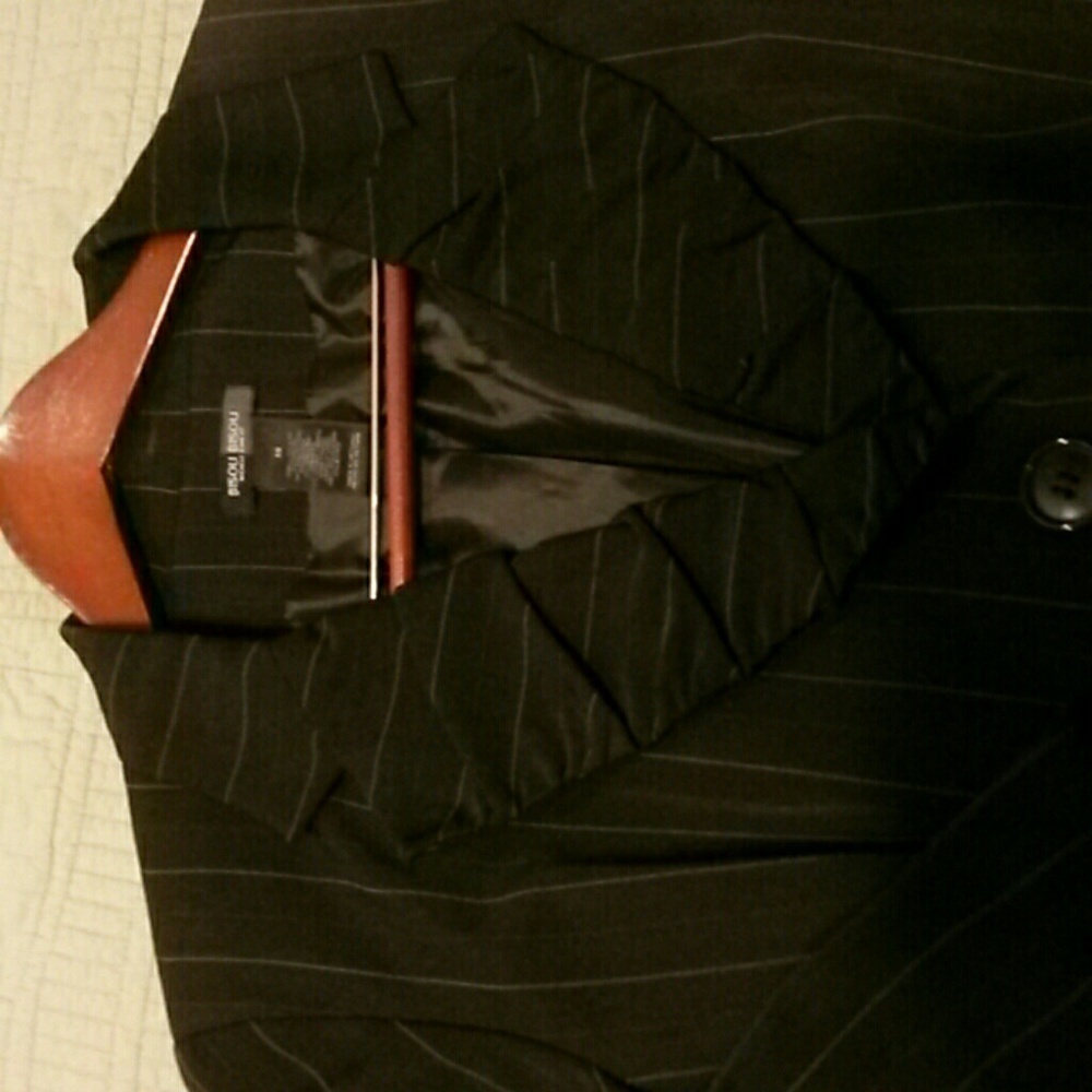 GIRLIE GANGSTER pinstripe blazer - Picture 2 of 2